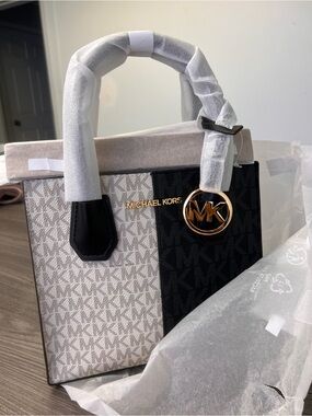 Michael Kors Two-Tone MK Logo Tote - Beige & Black